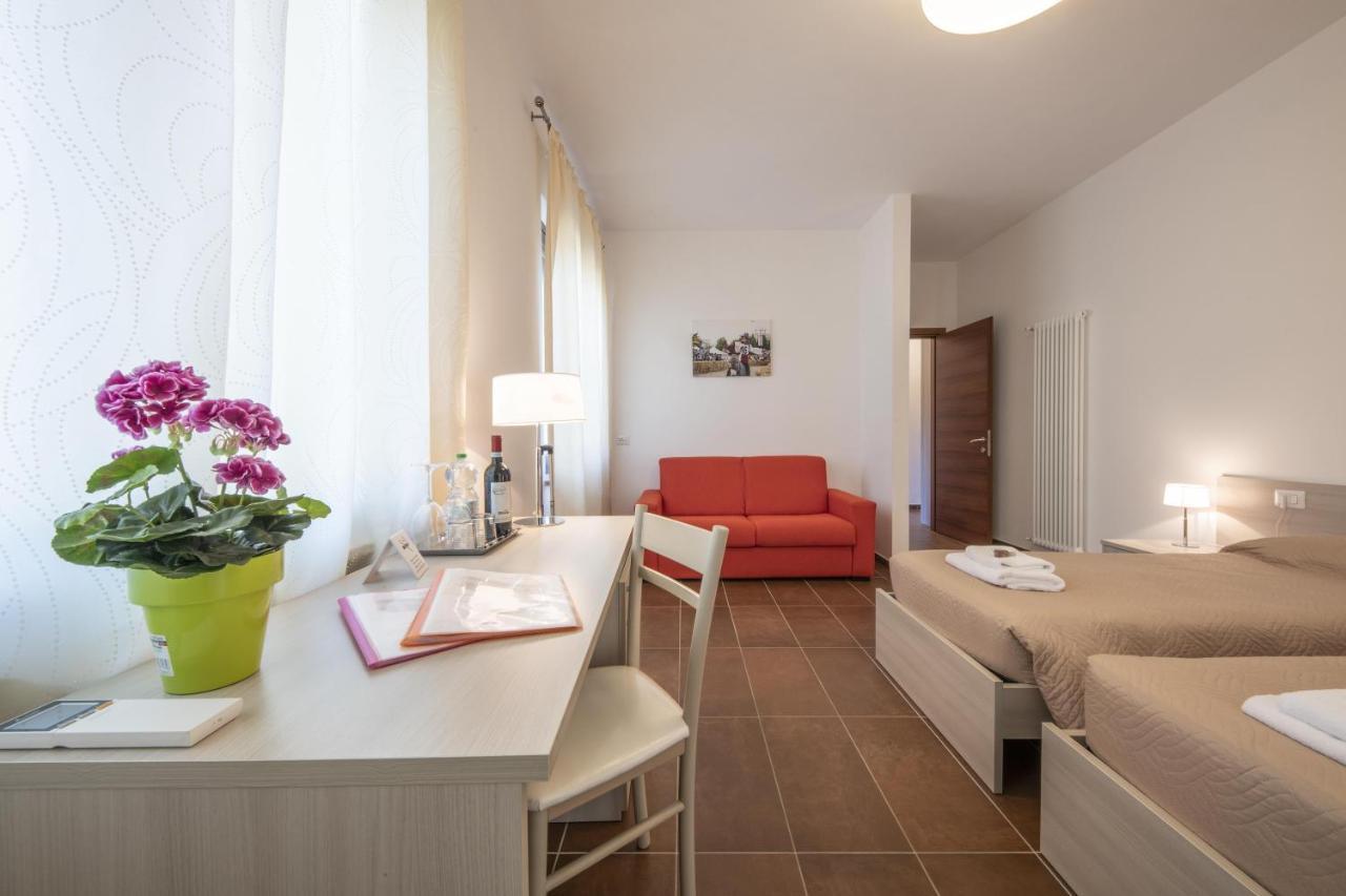 Agriturismo La Bioca Castiglione Falletto Ngoại thất bức ảnh